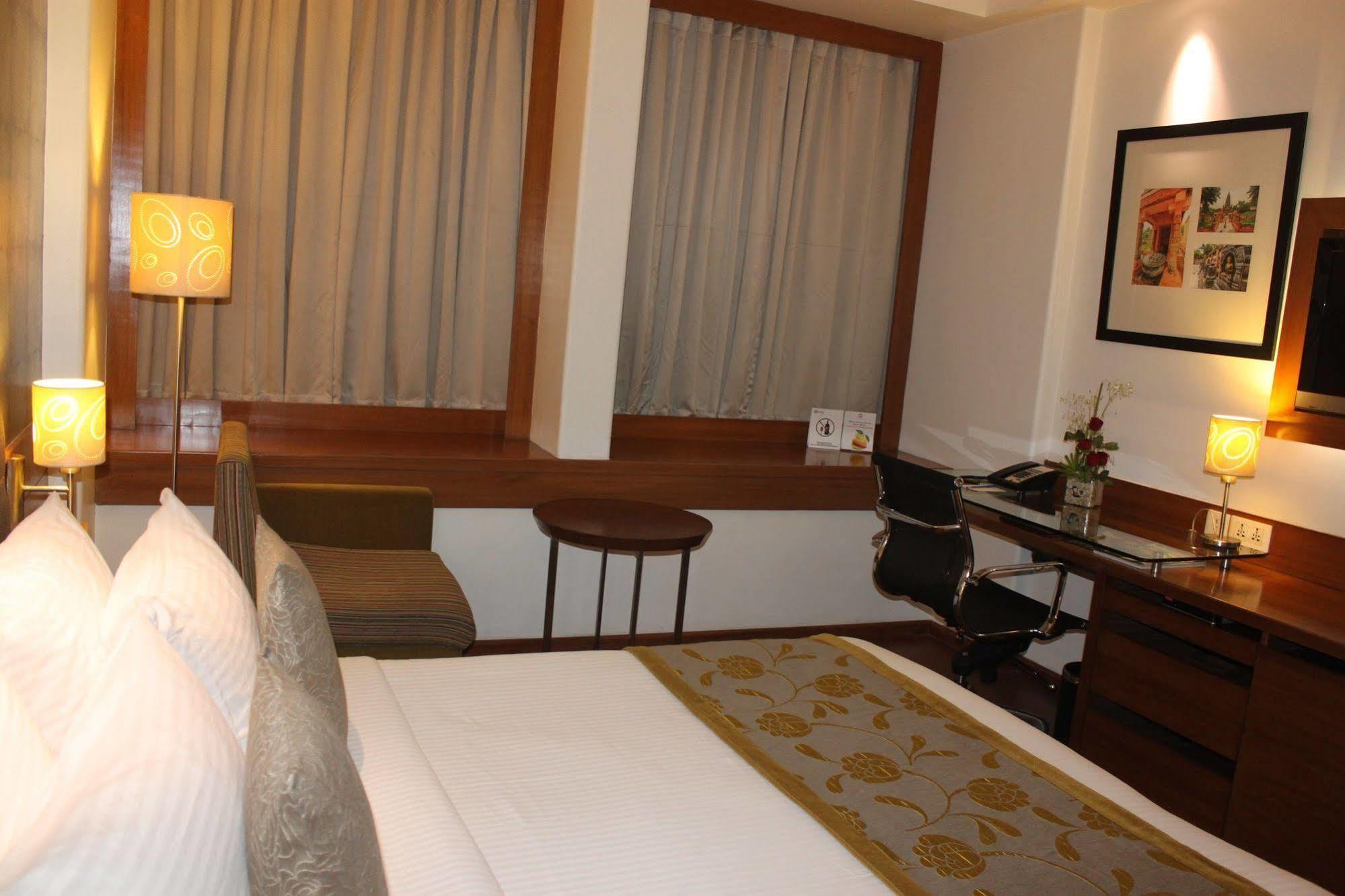 Hotel Maurya Patna Patna  Exterior photo